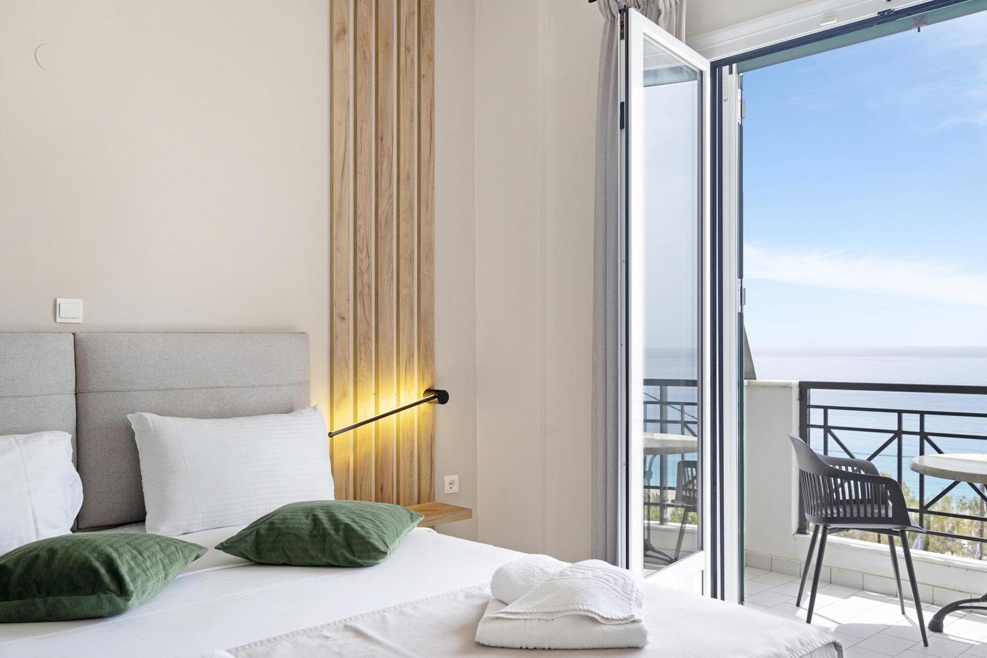 Sunset Premium Studio B Ayios Nikitas Ngoại thất bức ảnh